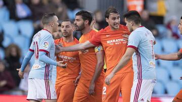 El Celta se aleja de Europa y el Málaga, del milagro