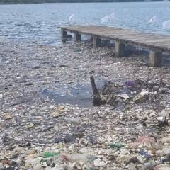 Las playas de Honduras, repletas de toneladas de basura