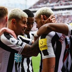 Paliza histórica en St James Park