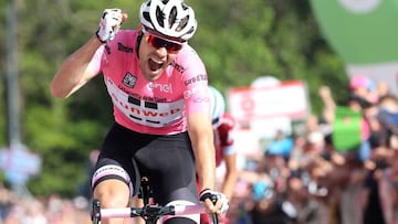 Dumoulin da un golpe de autoridad en Oropa ante Nairo