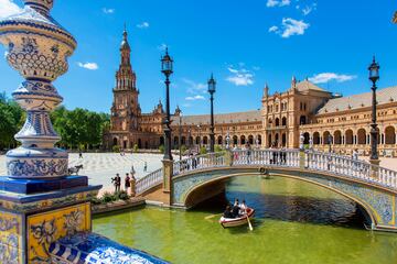 En la foto, panorámica de la Plaza de España de Sevilla. 