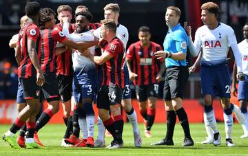 Bornemouth venció 1-0 a Tottenham por la fecha 37 de la Premier League. Jefferson Lerma y Davinson Sánchez fueron titulares y disputaron los 90 minutos. 