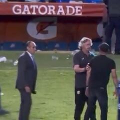 Vídeo: Así fueron las agresiones que sufrió Norberto Scoponi en el Celaya vs Morelia