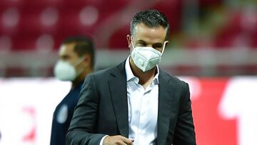 El técnico del Atlas asegura que no puede garantizar la pronta participación del Renato Ibarra, en medio de polémica por la reciente acusación de intento de feminicidio.