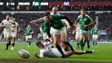 Stockdale makes history as ruthless Ireland win Grand Slam