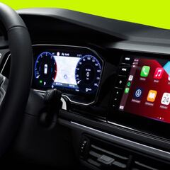 Cómo limpiar la pantalla táctil del coche sin rayarla