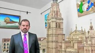 Ángel Torres, feliz tras ganar en Sevilla.