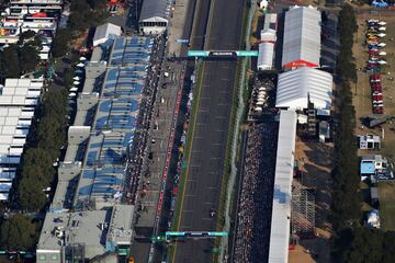 Vista aérea de la recta de salida del GP de Australia.