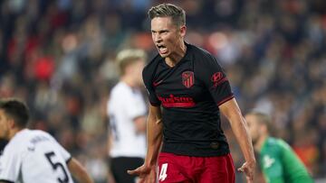 Marcos Llorente celbra su gol al Valencia, el primero en el Atlético.