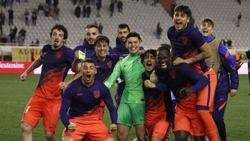 Los jugadores del Atl&eacute;tico celebran el pase en la Youth League. 