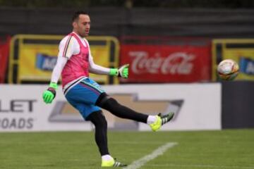 James llegó el lunes al mediodía al país. En la tarde tuvo su primera práctica con Colombia.