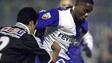 <b>FELIZ EN OPORTO</b>. Benny McCarthy está contento en Oporto y ha solicitado al Celta que acepte la oferta que el club portugués a puesto sobre la mesa por él.