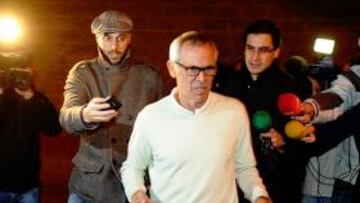 <b>DESPEDIDA. </b>Héctor Cúper, ayer tras comunicar su dimisión.