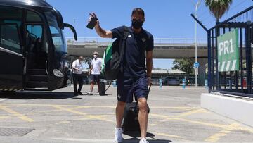 Joaquín, viajando a Suiza.
