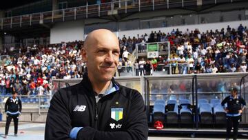 "Me da vergüenza ajena que
me comparen con Sampaoli"