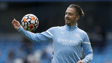 Grealish calentando.