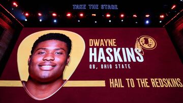 Haskins se convirtió en el segundo pasador de Ohio State que es seleccionado en la primera ronda desde 1967.