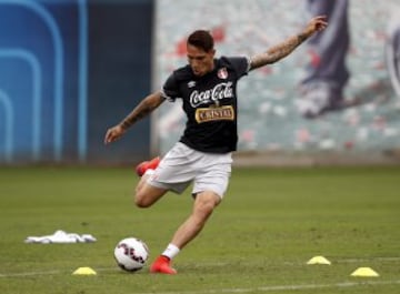 Paolo Guerrero fue goleador de la Copa América 2011. Ahora, es el líder de la selección peruana.