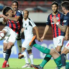 San Lorenzo con Paulo Díaz dejó encaminada la llave ante Mineiro
