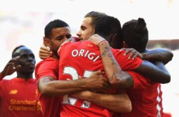 Jugadores del Liverpool celebrando el tercer gol contra el Barcelona.
