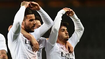 Theo Hernandez y Brahim Diaz celebran un gol con el Milan.