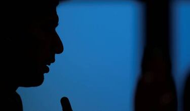 Barcelona must not go crazy from the start, warns Suarez