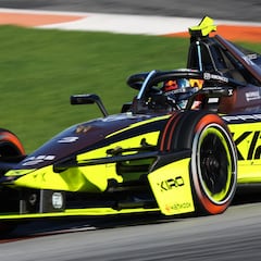 Martí se va a las puertas del Top-10