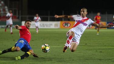 Diego Díaz (Curicó) y Ramiro Carrera (Unión Española).