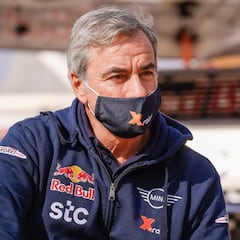 Sainz acaba "contento a medias"
