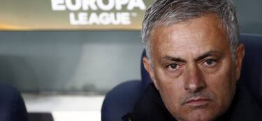 Los cinco motivos del mal momento de Mou en el United