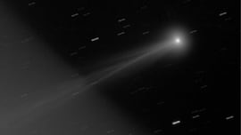 Astrónomos españoles detectan volcanes de hielo en el cometa 3I/ATLAS: “Una especie de eslabón perdido”