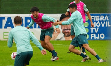 Riki busca la vencida en el templo de sus primeros trucos