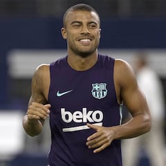 Cuenta atrás por Rafinha: el Betis aprieta al Barcelona