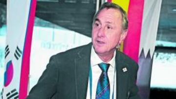 Cruyff ironiza sobre Cristiano: "Es muy listo"