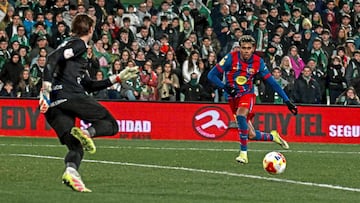 Atención a la soberbia definición de Lamine Yamal con festejo perfecto