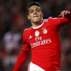 Raúl Jiménez da el triunfo a Benfica en Copa de Portugal