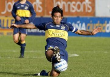 El Limache González fue otro miembro del Cobreloa que logró tres copas entre 2003 y 2004, con cinco presencias en Copa Libertadores. También fue campeón con Everton el 2008. Gustavo Huerta lo pidió para la U en 2006, pero no le cumplieron su deseo.