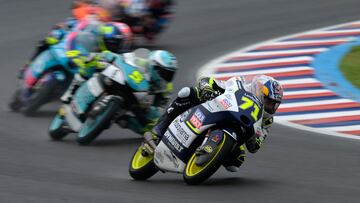 Husqvarna Japanese rider Ayumu Sasaki (R) takes a turn during the Argentina Grand Prix Moto3 race, at Termas de Rio Hondo circuit, in Santiago del Estero, Argentina, on April 2, 2023. (Photo by JUAN MABROMATA / AFP)