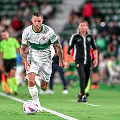 Elche 1 – Racing 1: resumen, resultado y goles del partido de la jornada 4 de LaLiga Hypermotion