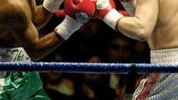 <b>DESPEDIDA. </B>Chávez disputó su última pelea contra el primer rival que le ganó.