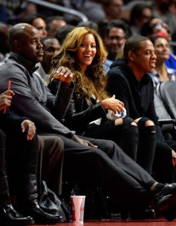 Beyonce y Jay Z en un Brooklyn Nets-Los Angeles Clippers.