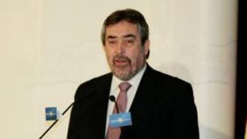 Juan Alberto Belloch.