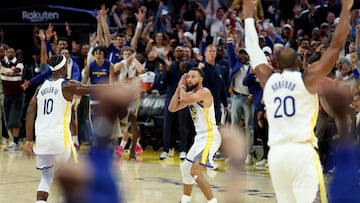 Stephen Curry y los Warriors, en pleno éxtasis en la recta final de su victoria contra los Nuggets.
