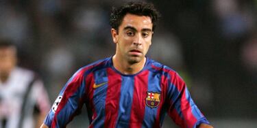 Durante un entrenamiento en diciembre de 2005, Xavi sufrió la rotura del ligamento cruzado anterior de su rodilla derecha, el mediocampista del Barcelona estuvo cerca de quedarse fuera del Mundial de 2006, pero su perseverancia lo llevó a recuperarse en tiempo récord -cuatro meses después volvió a ser convocado en el Barcelona-. Ocho horas diarias de trabajo realizaba el español para recuperarse pronto. Xavi terminó en 2008 siendo el mejor jugador de la Eurocopa.