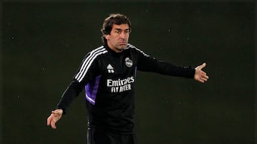 Raúl turns down offer from Leeds United to stay at Real Madrid Castilla