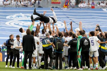 Carlo Ancelotti becomes the first coach to win Europe’s big five