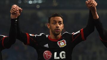 Karim Bellarabi celebra un gol con el Leverkusen.