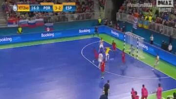 La ocasión que casi guía a España a los penaltis... ¿por qué no entró?