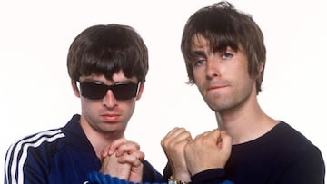 Noel y Liam Gallagher, a finales de los 90.