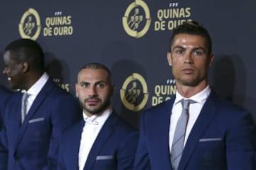 Cristiano Ronaldo posa en el photocall junto a su compañero Ricardo Quaresma.